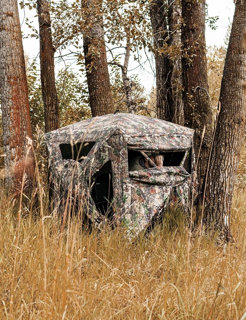 TIDEWE Hunting Blind 270°Full See Through with Windproof Curtain, Silent Magnetic Door & Sliding Windows, 2-3 Person Pop Up Ground Blind with Carrying Bag, 300D Portable Tent (FD Camo Half Seethrough)