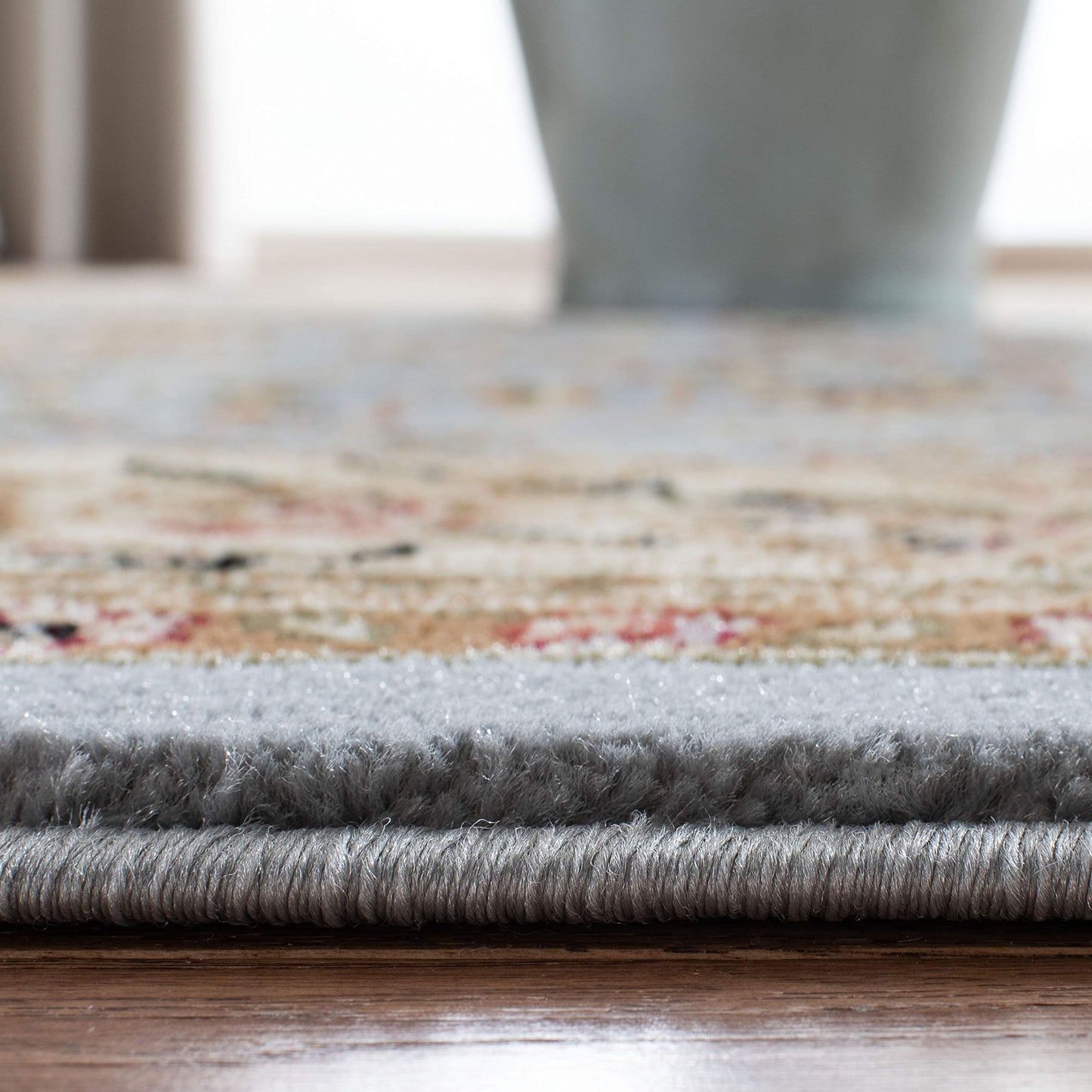 SAFAVIEH Lyndhurst Collection X-Large Area Rug - 11' x 15', Light Blue & Ivory, Traditional Oriental Design, Non-Shedding & Easy Care, Ideal for High Traffic Areas in Living Room, Bedroom (LNH312B)