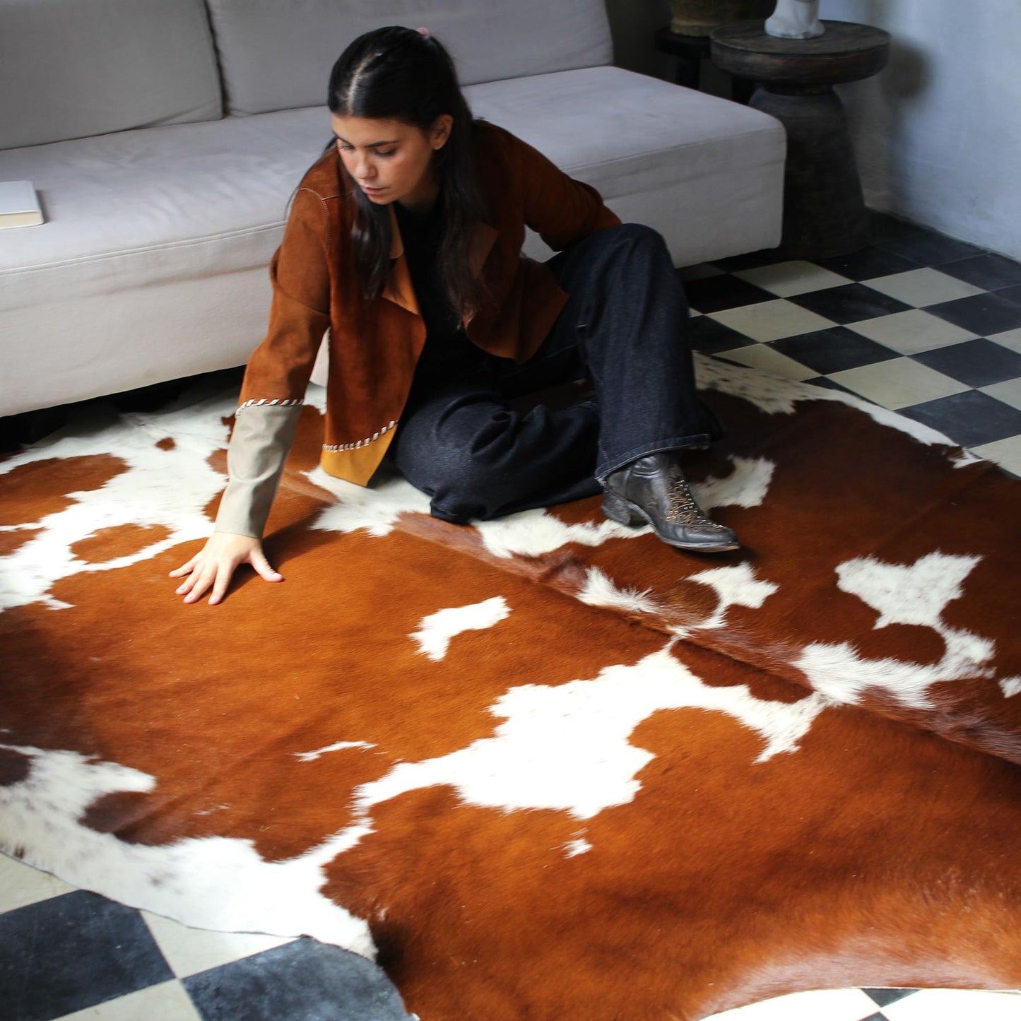 Appaloosa Cowhides Genuine Cowhide Rug - Natural Leather Hide Rugs for Living Room & Area Rug for Bedroom - Real Cowhides Rug for Rustic Home Decor - Authentic Brown & White Cowhide Rugs 6x7-8ft