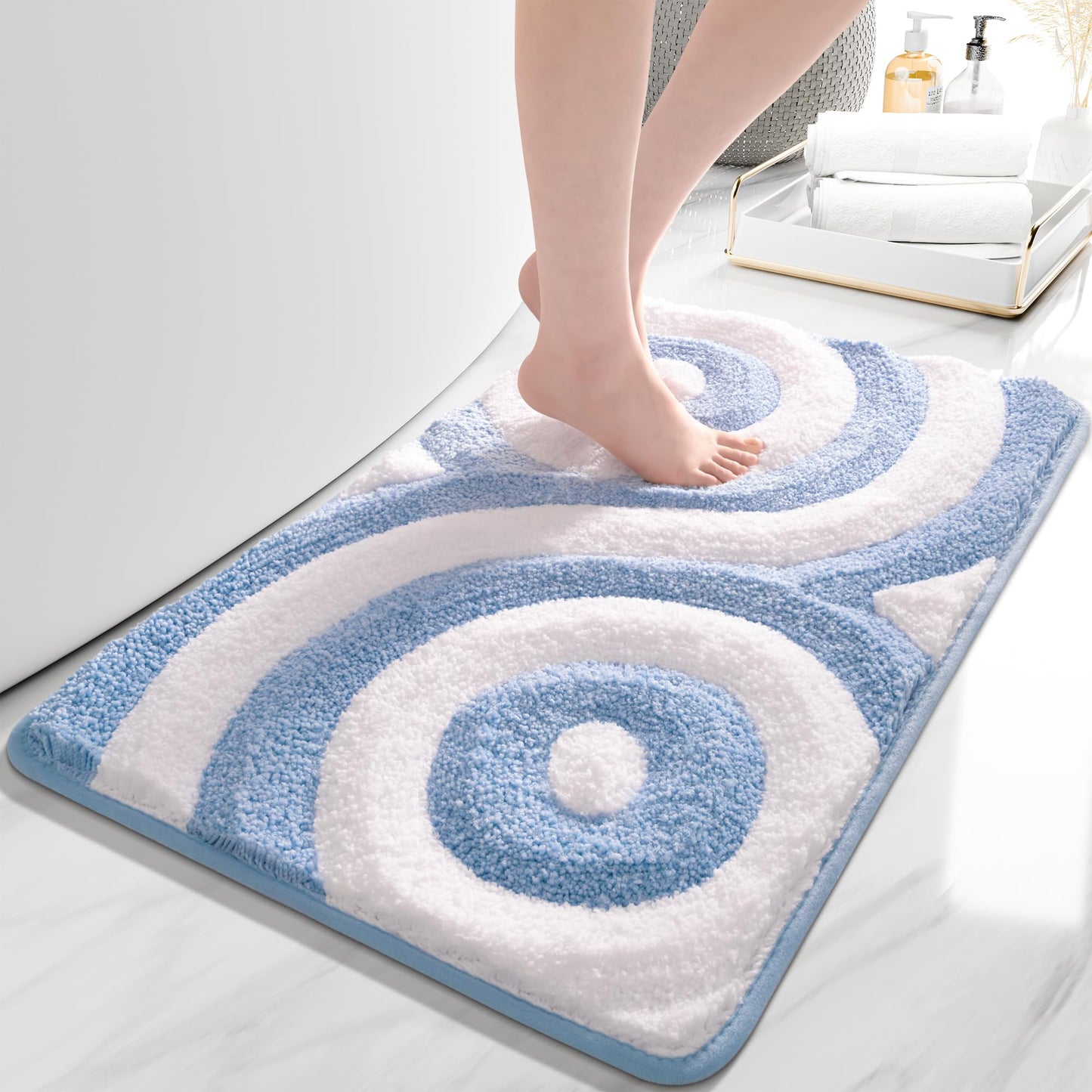 QJHOMO Blue and White Cute Bathroom Rugs Non Slip Bath Mat Modern Aesthetic Bathroom Decor, Geometric Striped Bath Rug Soft Fluffy Floor Mats, Thick Microfiber Carpet Machine Washable (18x26 inch)