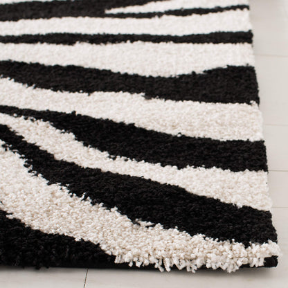 SAFAVIEH Florida Shag Collection Area Rug - 5'3" x 7'6", Ivory & Black, Zebra Print Design, Non-Shedding & Easy Care, 1.2-inch Thick Ideal for High Traffic Areas in Living Room, Bedroom (SG452-1290)