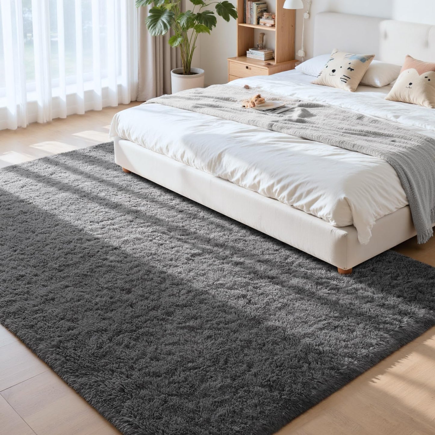 Modern Soft Fluffy Small Shaggy Rug for Bedroom Livingroom Dorm Kids Room Indoor Home Decorative, Non-Slip Plush Furry Fur Area Rugs Comfy Nursery Accent Floor Carpet 5X7 Feet, Smoke Gray