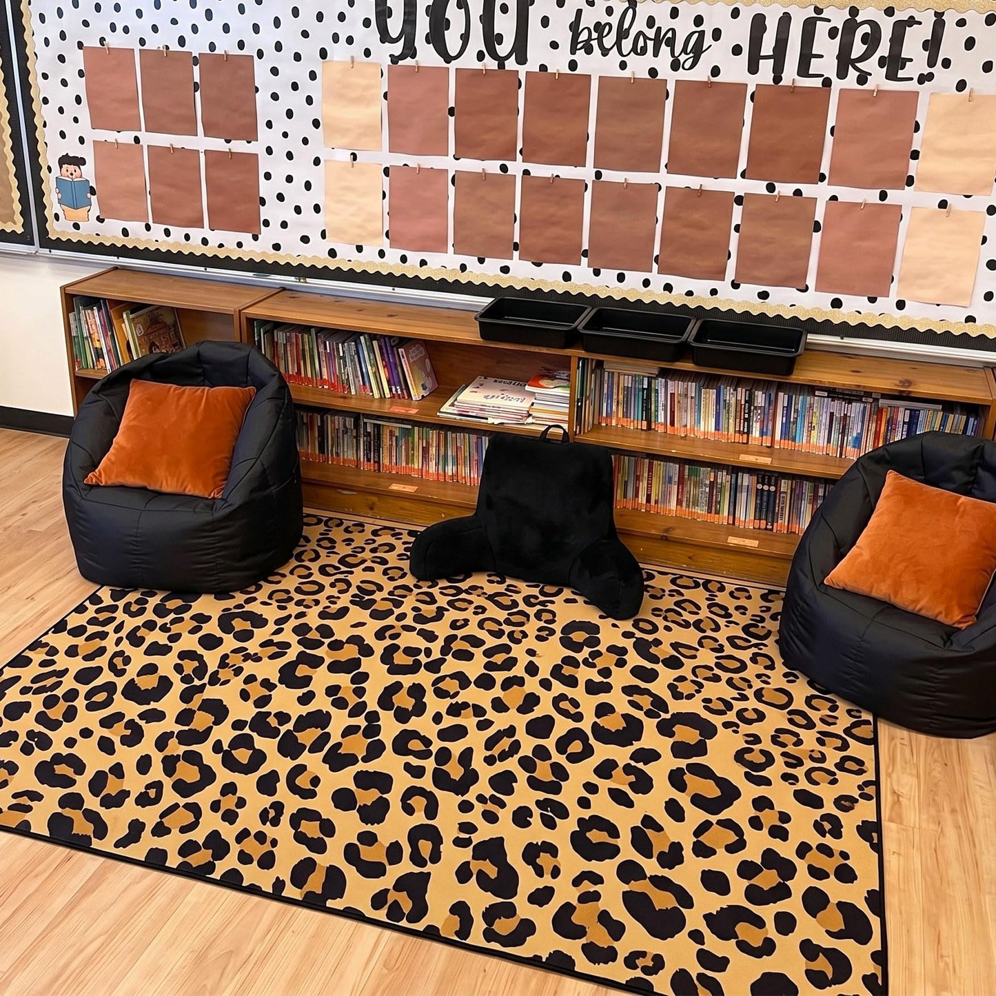 Klyyo Clyro Cheetah Classroom Carpets Leopard Playmat Rugs 5x7.6, Cheetah Pattern Area Carpet, Non-Slip Soft Plush Floor Mat for Bedroom Playroom Dining Room Laundry Room Kitchen Office Home