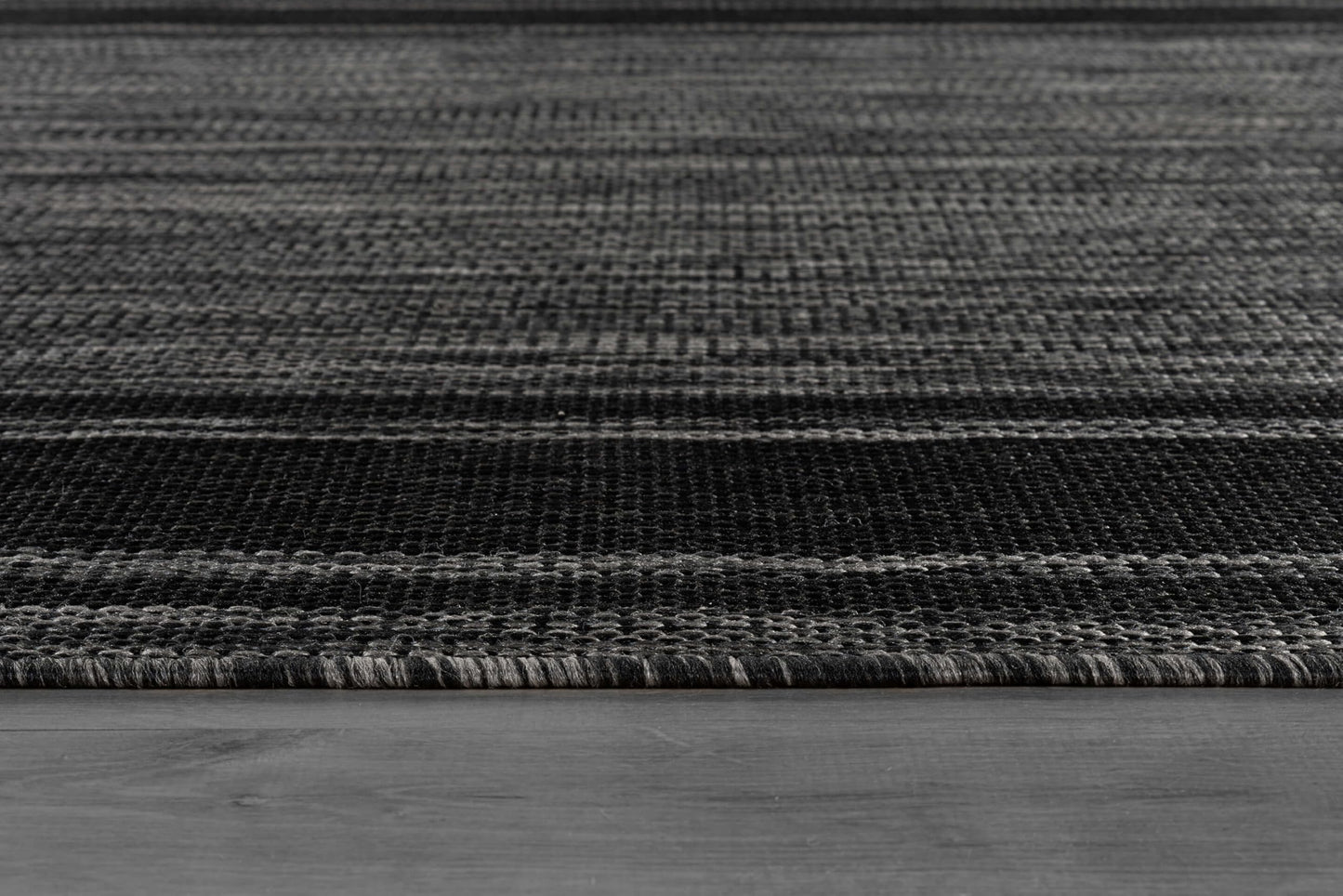 Beverly Rug Outdoor Rug 8x10 Modern Bordered Area Rugs for Indoor and Outdoor Patio Deck Porch Garden Waterproof Weather Sun Resistant Washable Outside Carpet (8 x 10 Black)