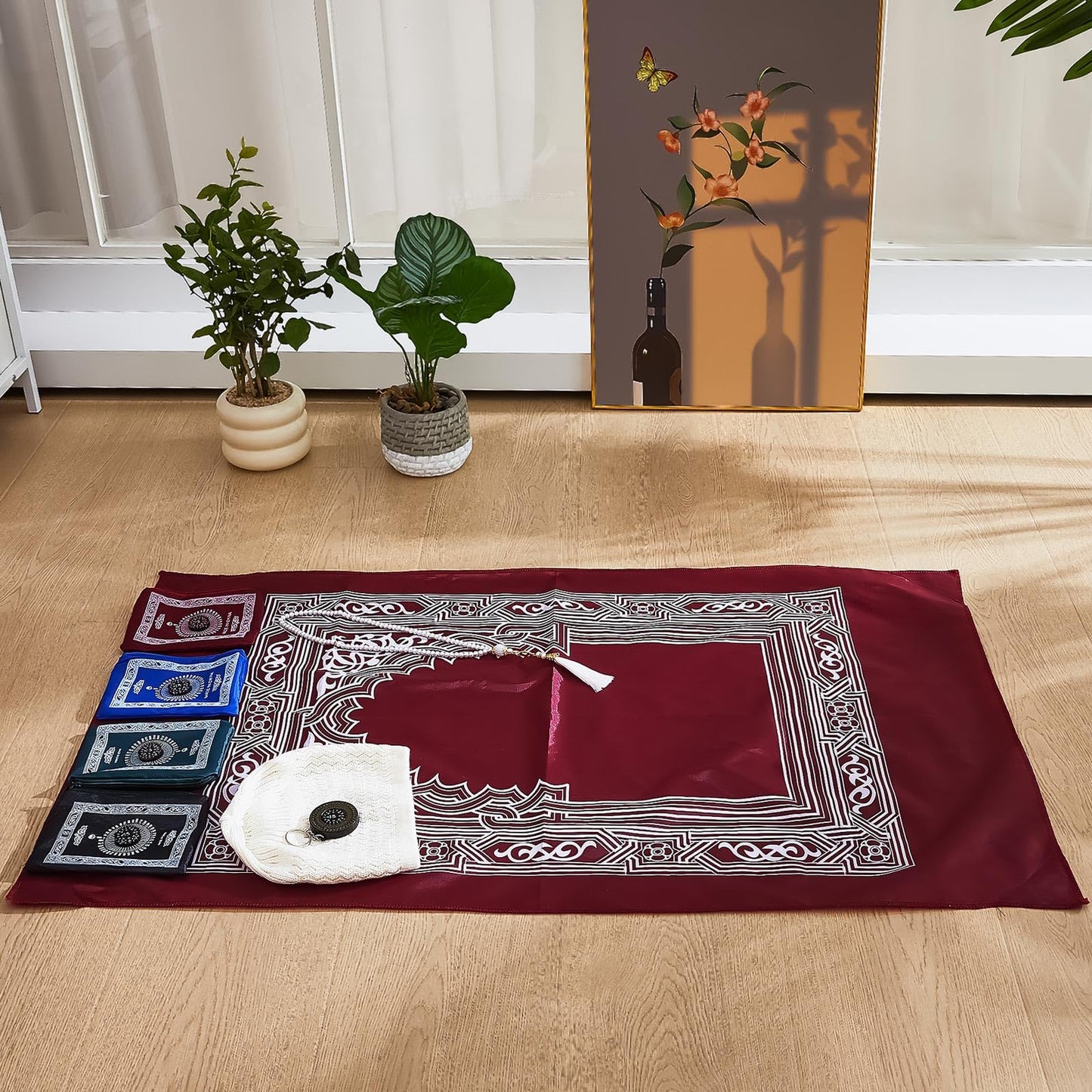 Mindsoft 4 Pcs Portable Travel Prayer Mat with Compass Islamic Waterproof Polyester Praying Rug with Pocket Sized Carry Bag for Muslim Ramada Eid Gifts (60 cm x 100 Cm)