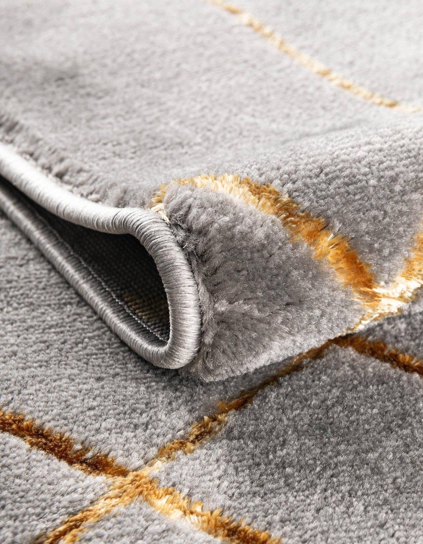Rugs.com Glam Collection Rug – 5x8 Gray Gold Medium-Pile Rug Perfect for Bedrooms, Dining Rooms, Living Rooms