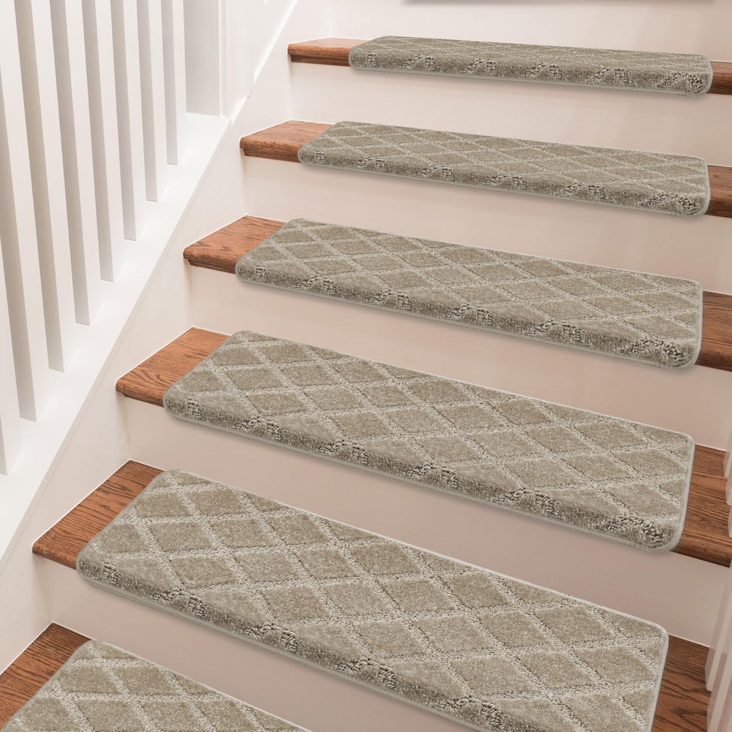 PURE ERA Bullnose Carpet Stair Treads Tape Free Non-Slip Indoor Stair Protectors Pet Friendly Stair Treads for Wooden Steps 9.5" x 30"(14 Pieces, Cream Gray Diamond Trellis)