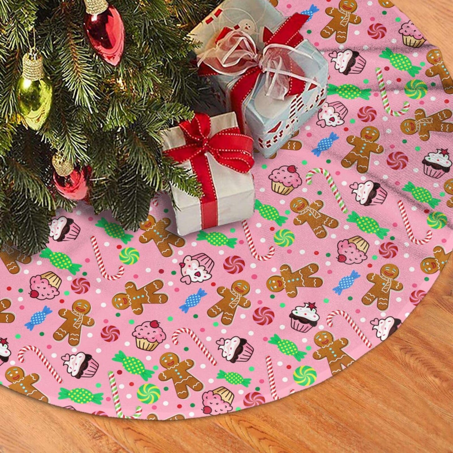 Cute Pink Christmas Gingerbread Man Candy Tree Skirt 48 Inches Santa Tree Skirts Xmas Mat Farmhouse Holiday Party New Year Supplies Ornaments Decorations for Indoor Outdoor Mini Small Pencil Big Trees