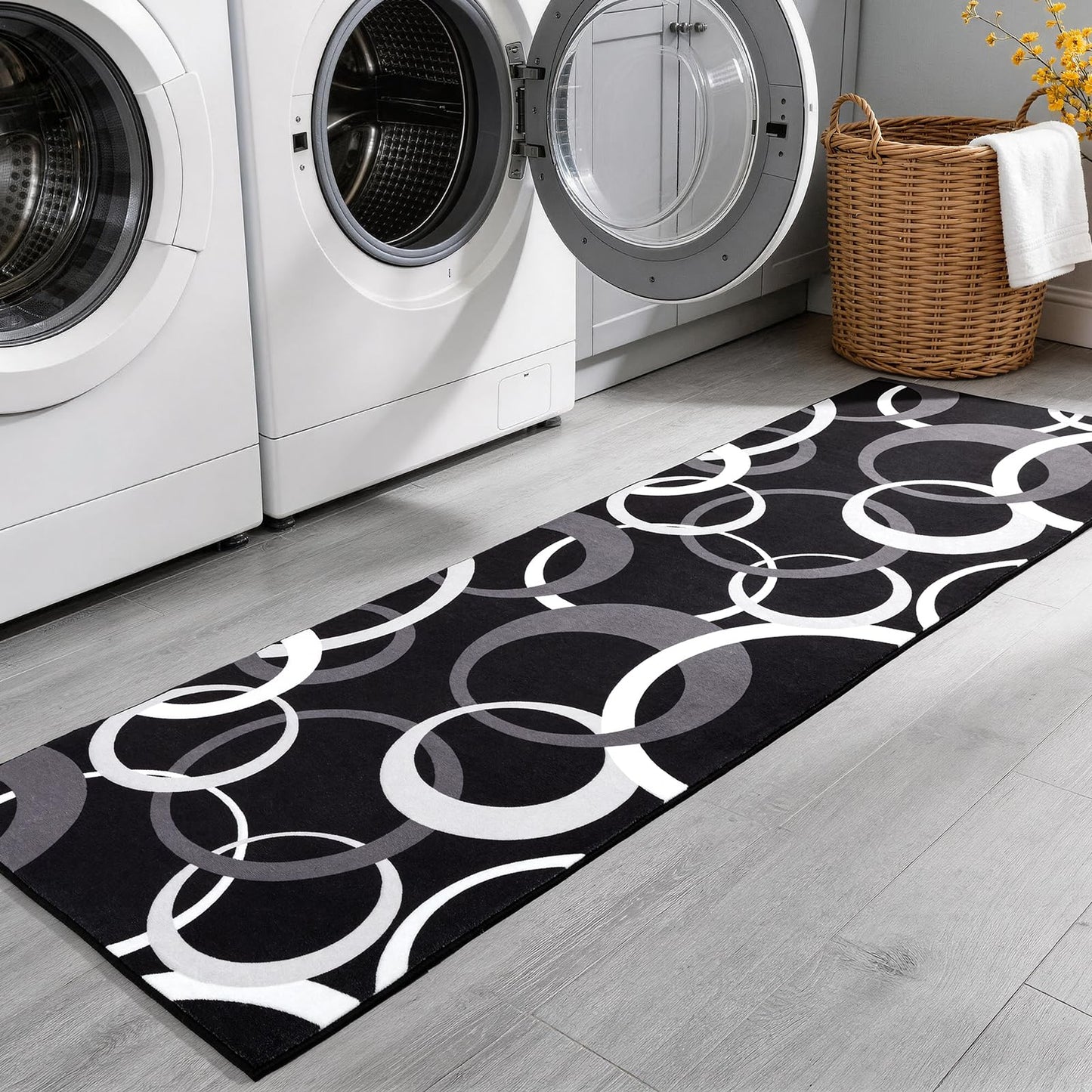 YIHOUSE Washable 2x8 Hallway Runner Rug Non Slip, Black and White 8ft Rug Runners for Bathroom Kitchen Non Skid, Geometric Circle Modern Carpet Runner for Entryway Bedroom