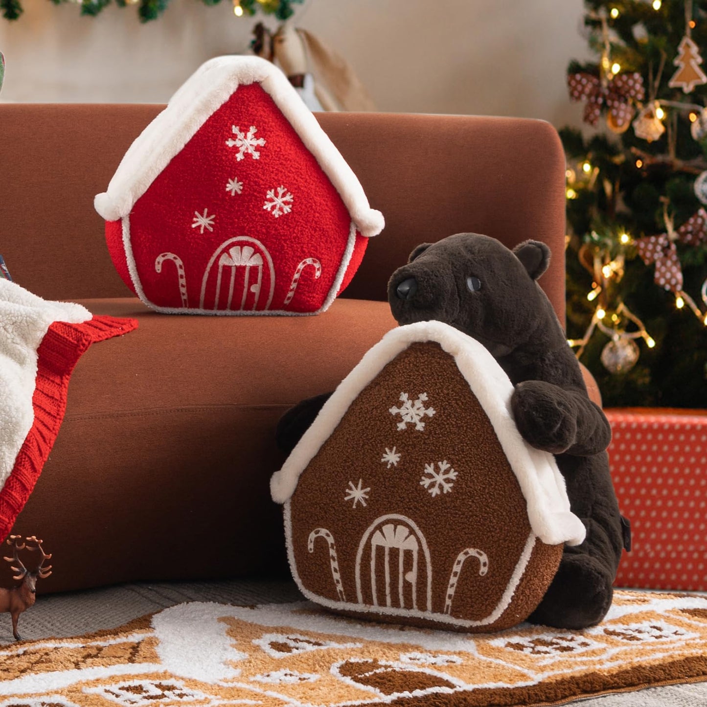 Phantoscope Gingerbread House Merry Christmas Throw Pillow, Plush Faux Rabbit Fur Roof Embroidered Teddy Gingerbread House Shaped Pillows Xmas Decorative Cushion Pillows, Coffee, 12 x 13 inches