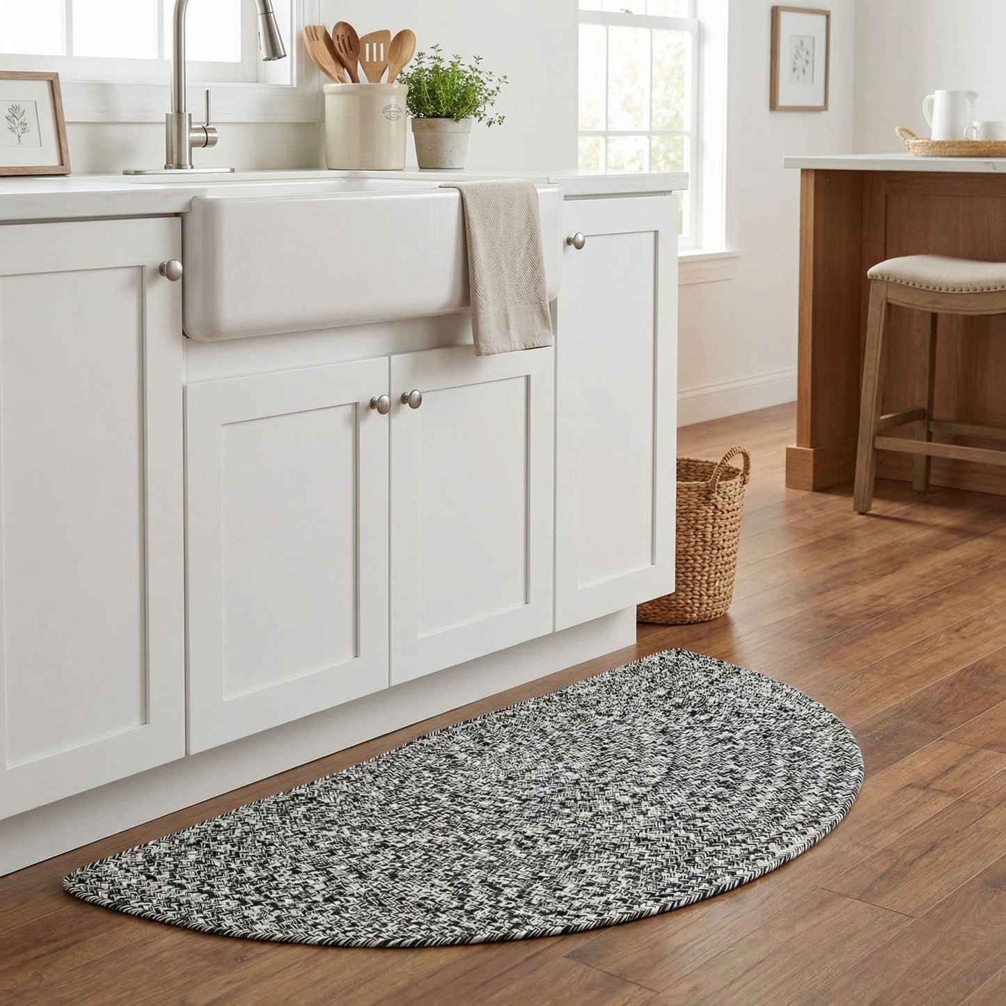 Super Area Rugs Half Circle Braided Rug, Cotton Half Round Kitchen Rug, Hearth Rug for Living Room, Reversible Half Circle Indoor Mat, Black & White, 20"x40"
