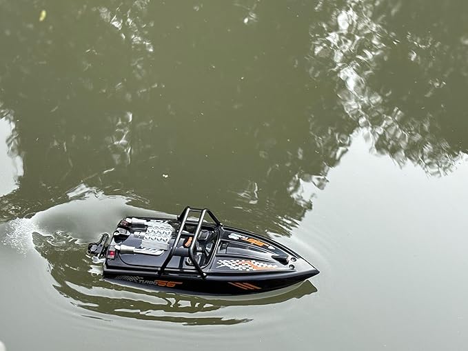 Remote Control Off-Road Boat Model Eddy Current Jet high-Speed Remote Control Speedboat 15-20km/hH156 with Lights Off-Road Speedboat (Dual Battery) Suitable for Adults 14+