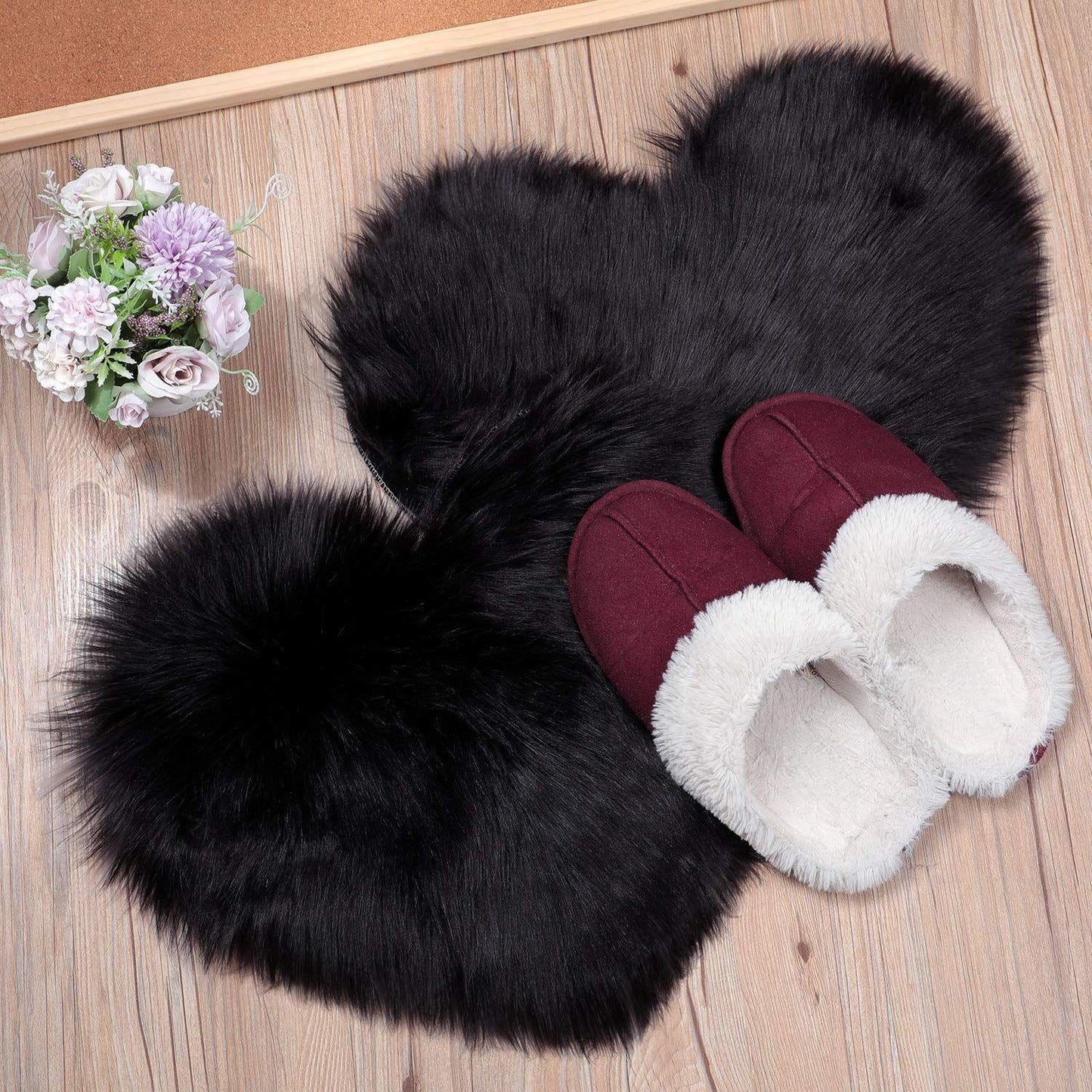 Mudder 2 Pcs Faux Fur Rug, Heart Shaped Rugs, Fluffy Decorative Mat for Room Home Chair Side, Desk Feet, Nursery, Photo Background & Valentine Decor, 12 x 16 Inch(Black)