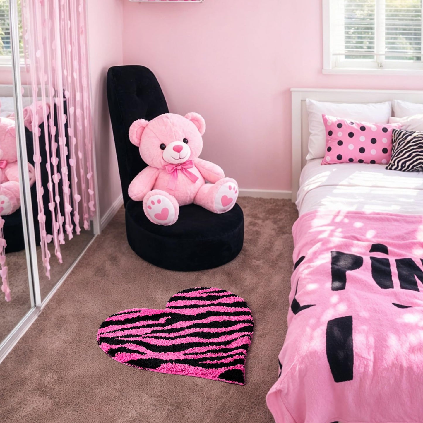 Fttoyoly Y2K Hot Pink Zebra Print Rug, 24 Inch Heart Shaped Soft Plush Small Rug with Non Slip Backing, Y2K Room Decor Aesthetic for Bedroom, Dorm and Vanity