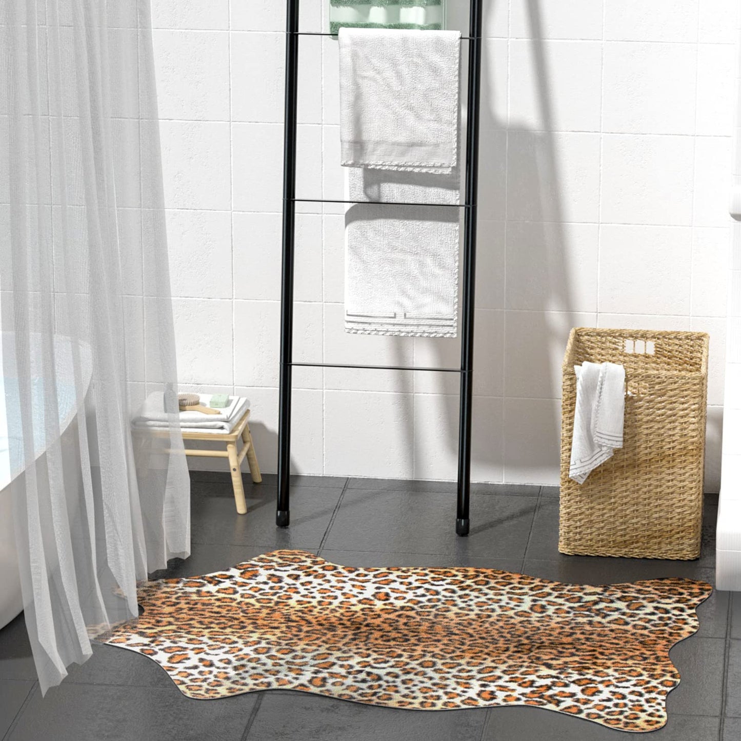 MACEVIA Leopard Rug Cheetah Print Rugs Western Decor for Living Room Bedroom Faux Animal Area Carpet Non-Slip 43.3" L x 29.5" W(3.6ft x 2.4ft)