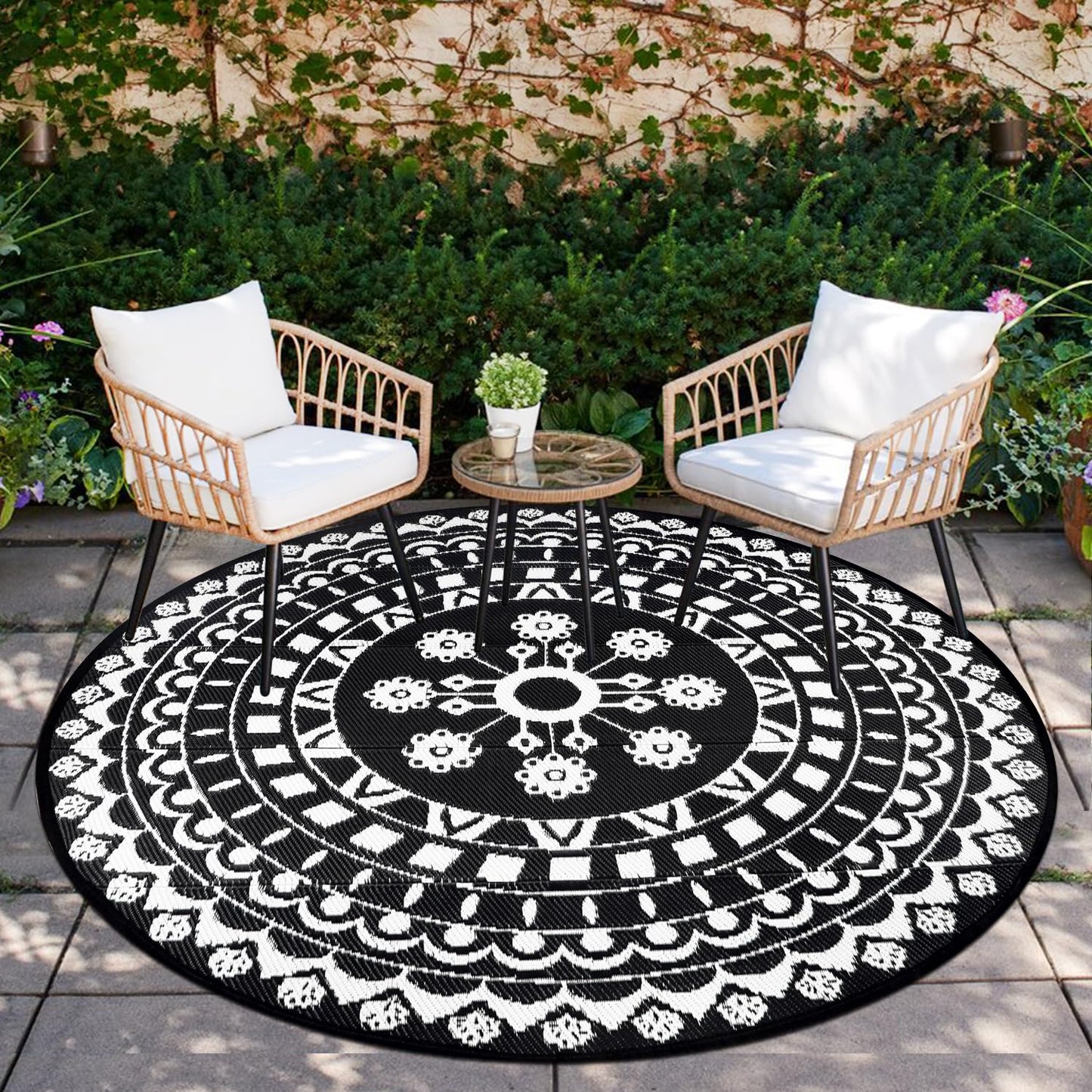 Capslpad 6Ft Round Outdoor Rug for Patio Reversible Mat Boho Circle Indoor Outside Area Rug Waterproof Plastic Straw Rug for RV Camping Picnic Pool Tent Beach Deck Balcony Doormats Decor, Black