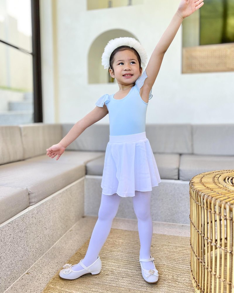 Stelle Girls' Ultra Soft Pro Dance Tight/Ballet Footed Tight(Toddler/Little Kid/Big Kid),WT,XL White