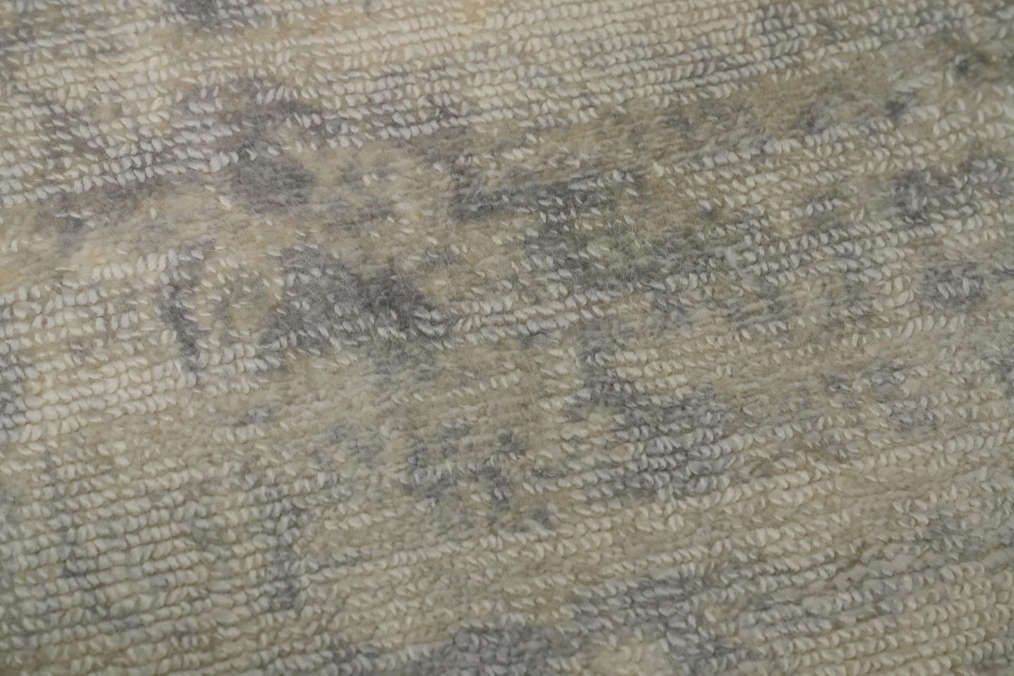 Rug Source Transitional Collection, 5x8 Rug, Hand Knotted Greys & Charcoal All-Over Rug, Oriental Viscose Silk Carpet for Foyer, Entryway and Hallway