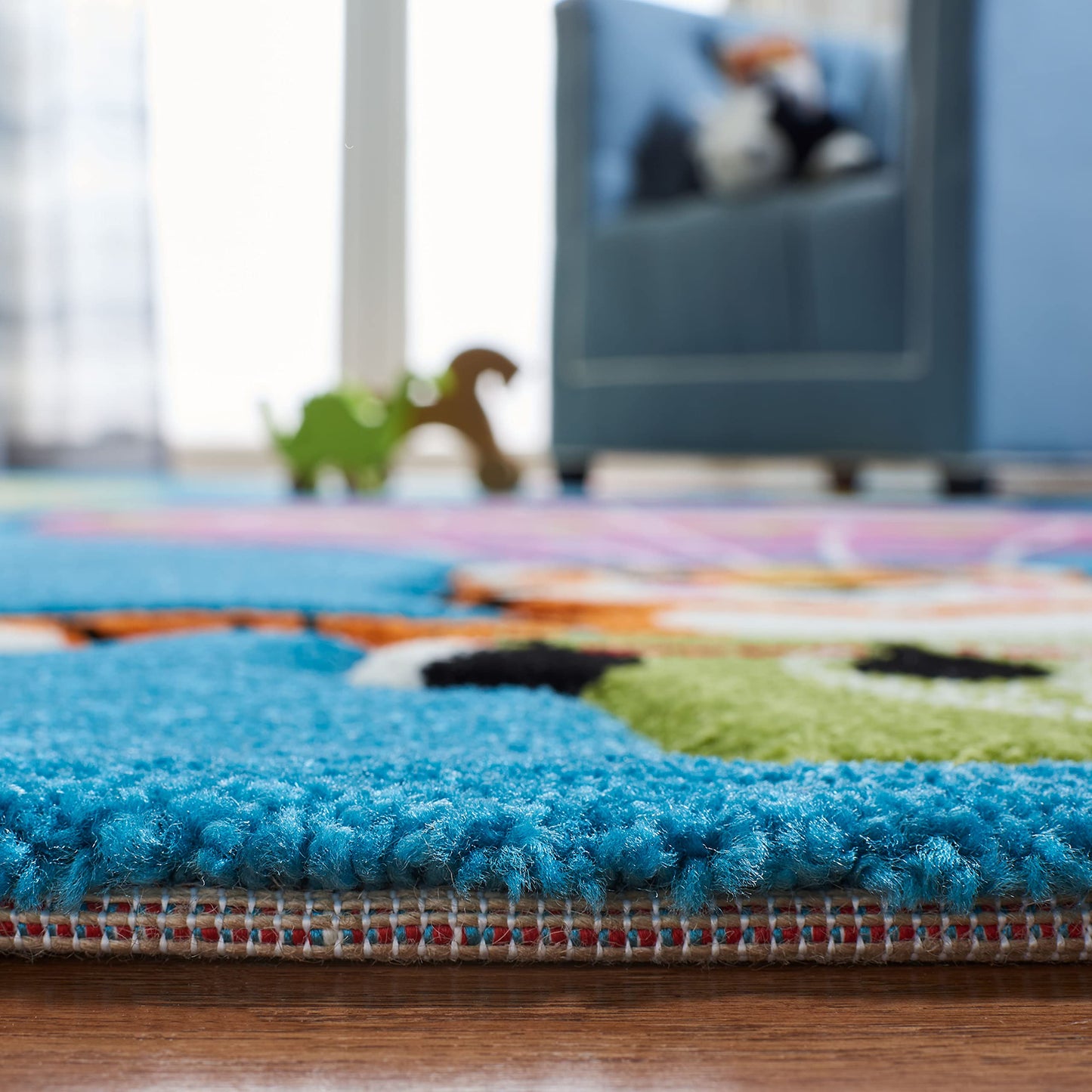 SAFAVIEH Carousel Kids Collection Accent Rug - 4' x 6', Blue & Green, Non-Shedding & Easy Care, Ideal for High Traffic Areas for Boys & Girls in Playroom, Nursery, Bedroom (CRK118M)