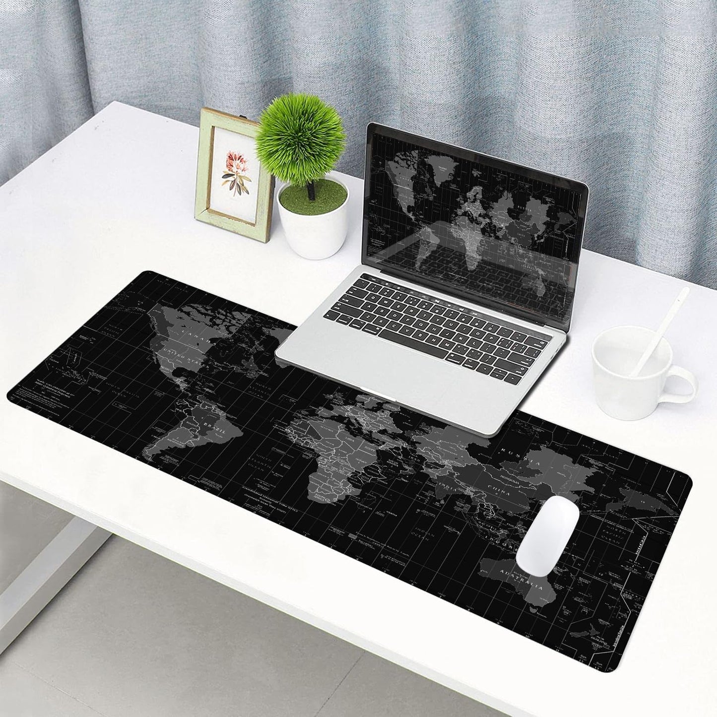 SANWUMIAN Large Gaming Mouse Pad with Stitched Edges, Desk Mat Extended Keyboard Pad, Non-Slip Rubber Base Desk Pad for Laptop, Office, Home, 31.5X11.8 inch Black World Map