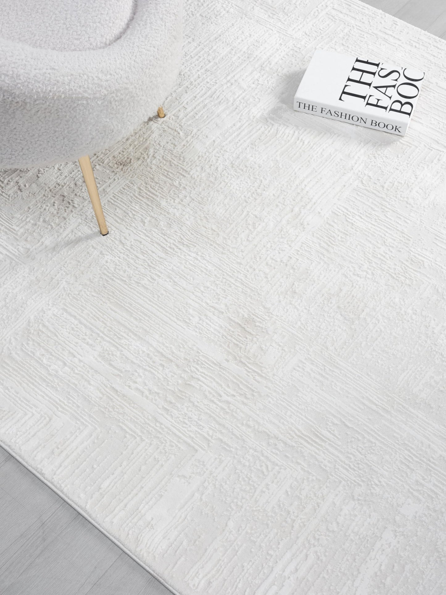 RUGGERRUGS Amy Modern Abstract Area Rug for Living Room, 4x6 Contemporary Textured Geometric Cream Neutral Rug, Stain Resistant Non-Shedding Carpet for Bedroom, Dining Room or Kitchen (4' x 6', Cream)