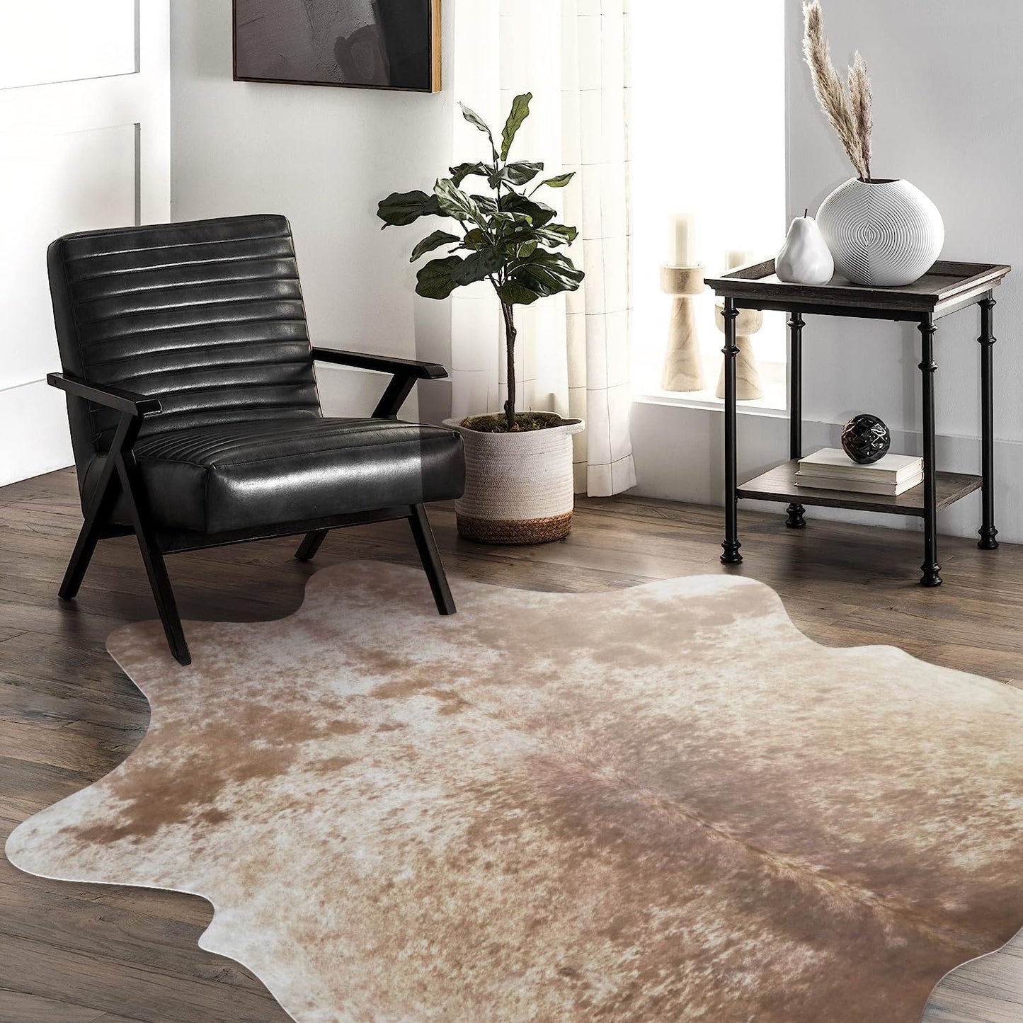 Cowhide Rug 4.6x5.2 ft Faux Cow Hide Cow Skin Rug Animal Cow Print Non Slip Brown Area Carpet for Bedroom Living Room Dining Room Western Decor