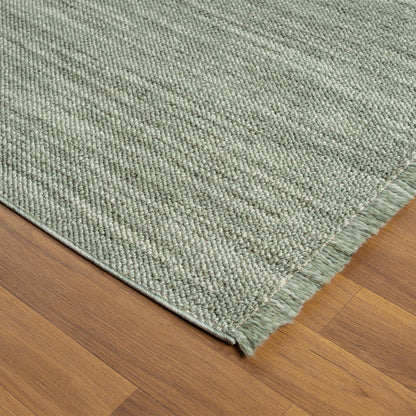 LUXE WEAVERS Solid Machine Woven Green 6x9 Area Rug, Indoor Stain-Resistant Carpet