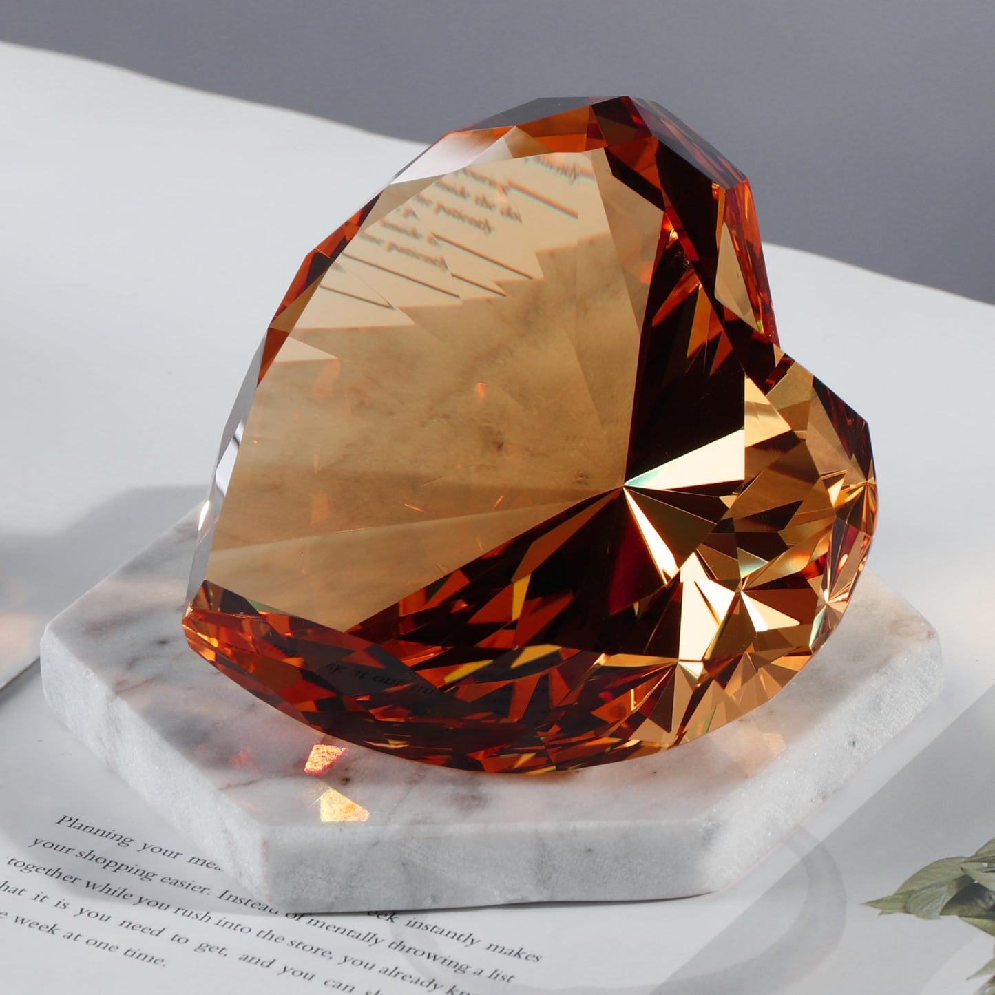 Amber Crystal Diamonds Paper Weights, Heart Shape Real Crystal Diamond Glass Gems Paperweight for Decoration 80mm, Big Diamonds Home Office Decor Valentine's Day Gift Wedding Favors with Gift Box