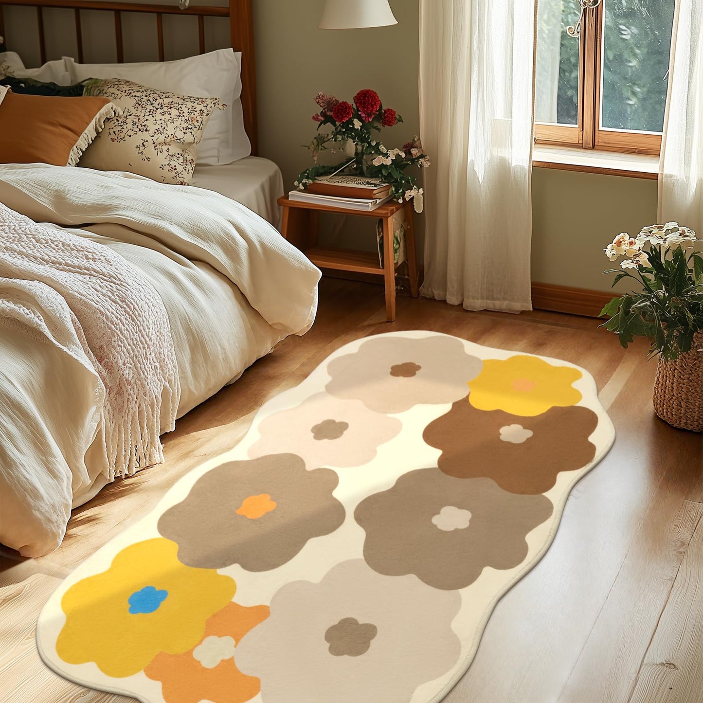 Floral Cute Rug 3x5 Irregular Scalloped Rug Beige Flower Shaped Indoor Mat Bedroom Floor Carpet Non Slip Washable Area Rug for Kids Room Playroom Living Room Entryway
