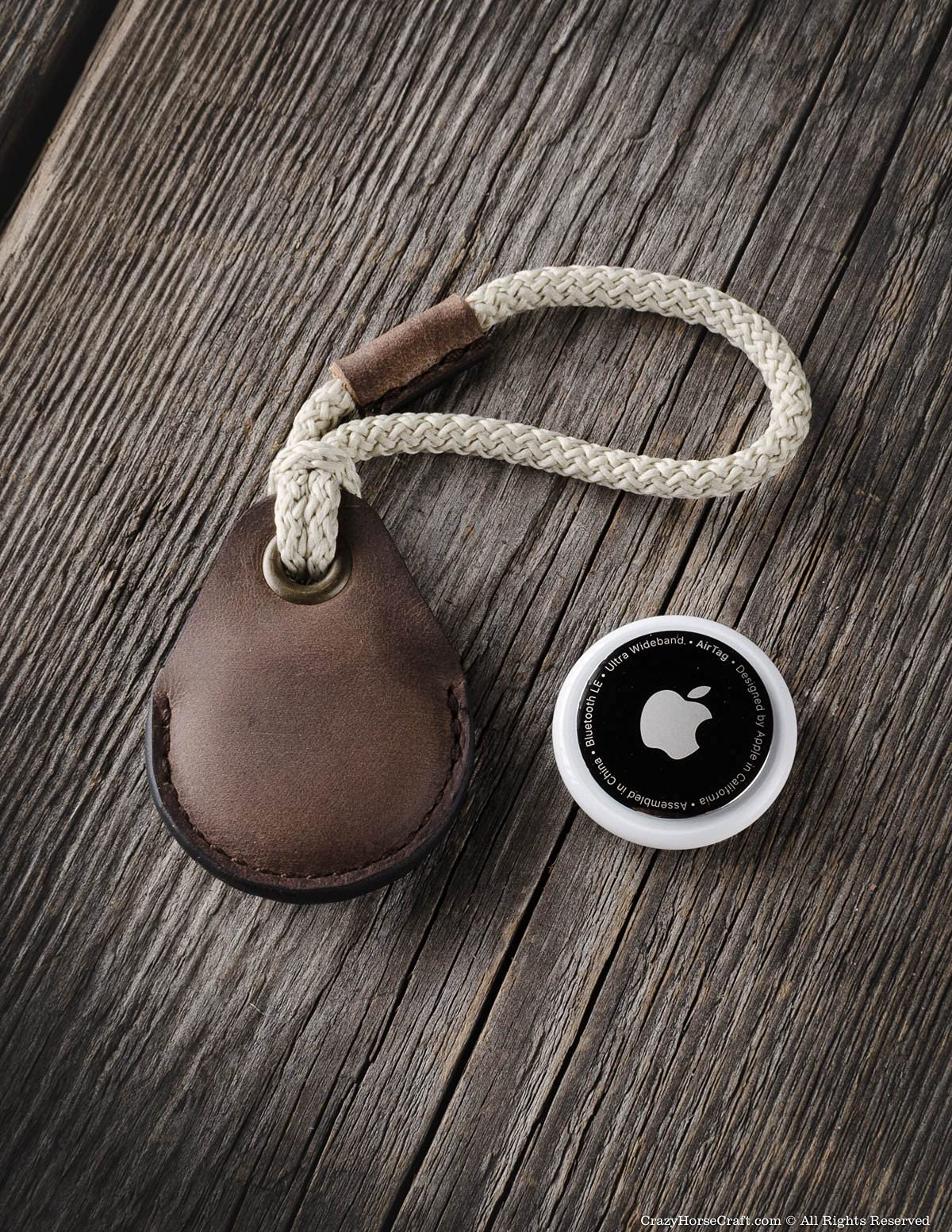Crazy Horse Craft Leather Holder for AirTag, Brown Air Tag Cover, Vintage Keyring, Bag Charm, Luggage GPS Tracker Case