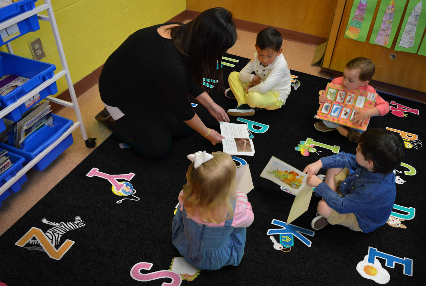 Flagship Carpets Alphabet Pictures On Black Criss Cross Applesauce Children's Classroom Décor Area Rug for Schools, Durable and Fun for Learning Centers, Daycares and Preschools, 7'6" X 12'