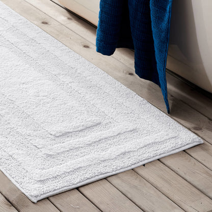 Eddie Bauer - Bathroom Rug, 100% Soft Plush Tufted Cotton Runner Rug, Highly Absorbent, Quick-Dry, and Skid-Resistant Backing (Logan White, 22" x 60")
