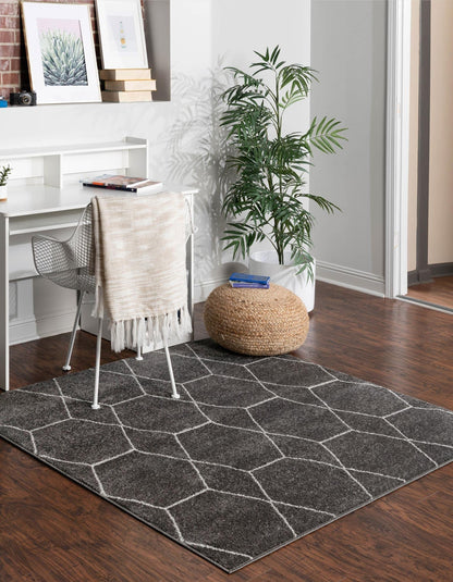 Rugs.com - Lattice Frieze Rug – 6 Ft Square Dark Gray Easy-Clean Rug – Modern Trellis for Living Rooms, Bedrooms, and Offices
