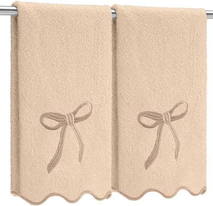 2 Pcs Brown Scalloped Hand Towels
