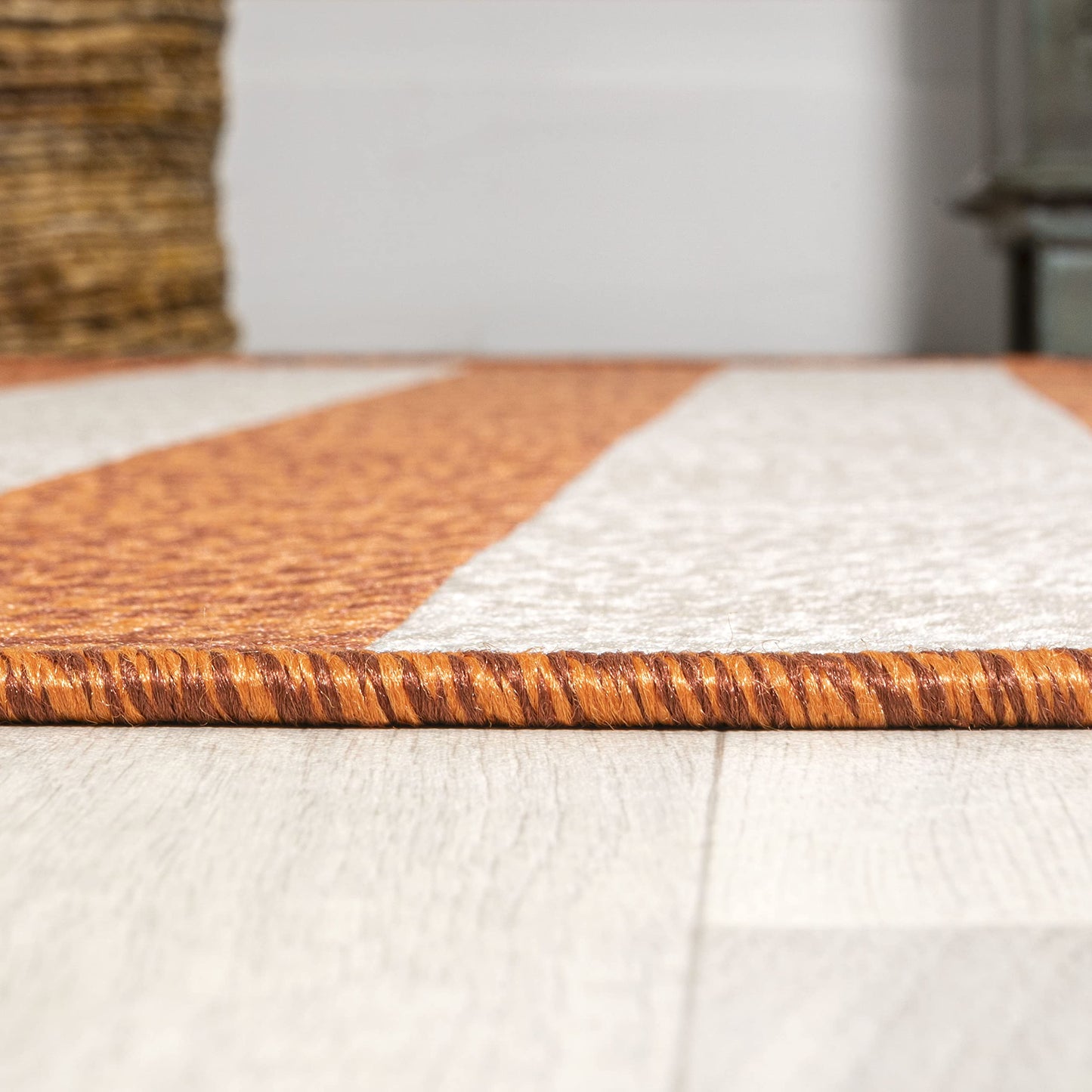 JONATHAN Y Two-Tone Wide Stripe Indoor Outdoor Runner Rug 2X8 Orange/Beige, Negril for Backyard, Patio, Porch, Easy-Cleaning, High Traffic, Pet-Friendly, Non-Shedding (SMB203A-28)