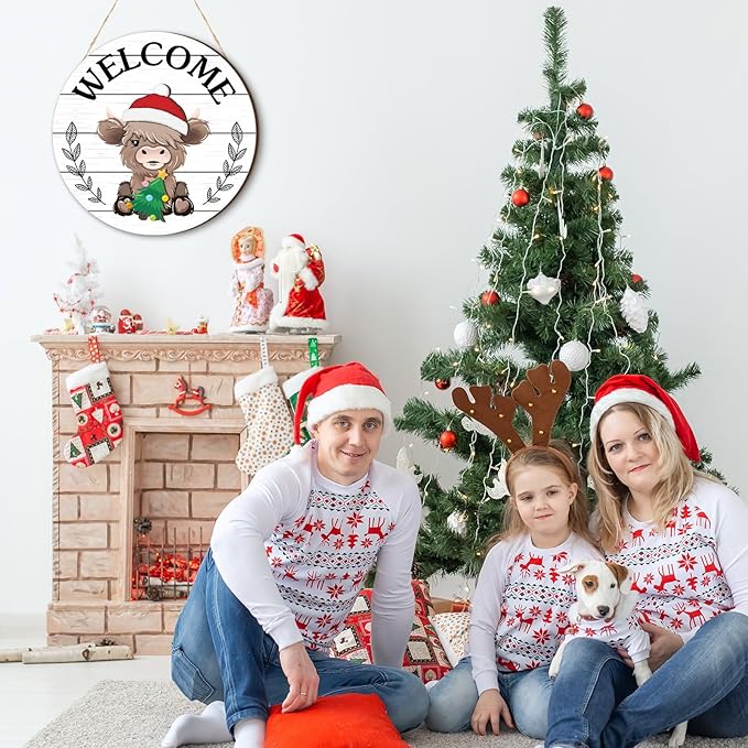 35 Pcs Christmas Interchangeable Highland Cow Welcome Sign Highland Cow Seasonal Wooden Hanging Door Decor Thanksgiving Farmhouse Hanging Sign for Front Door Xmas Party Decoration Gift(White)