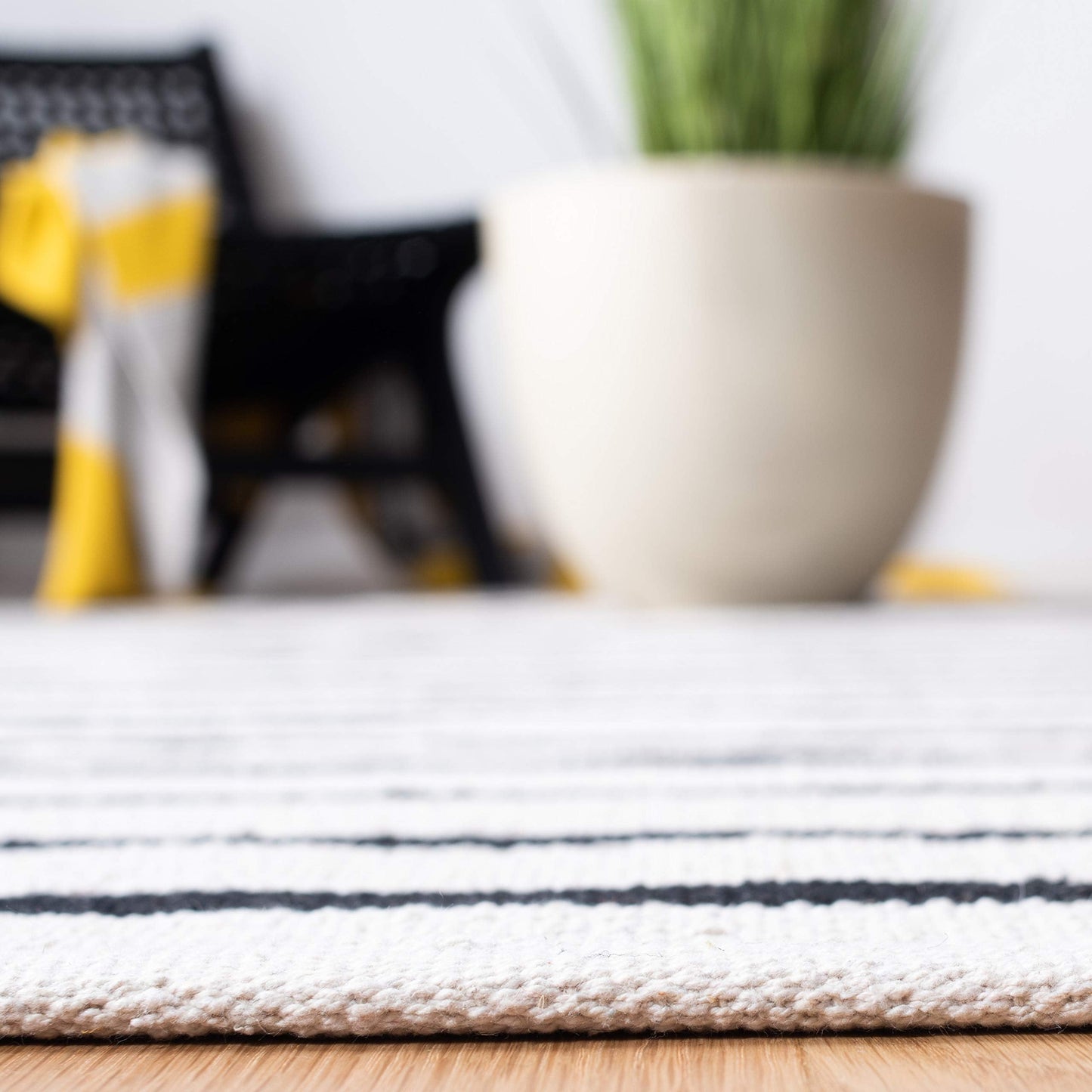 SAFAVIEH Montauk Collection Runner Rug - 2'3" x 10', Ivory & Black, Handmade Flat Weave Boho Farmhouse Cotton Modern Stripe, Ideal for High Traffic Areas in Living Room, Bedroom (MTK313A)