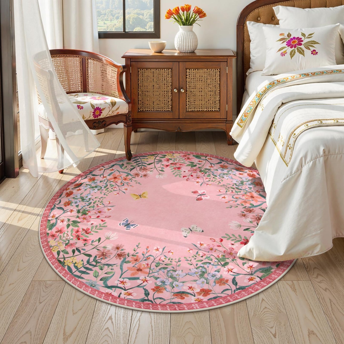Wonnitar 5ft Round Washable Area Rug, Pink Floral Nursery Rug, Low Pile Soft Circle Rug for Kids Playroom, Boho Flower Accent Carpet, Girls Room Vanity Decor (5ft Round Pink)