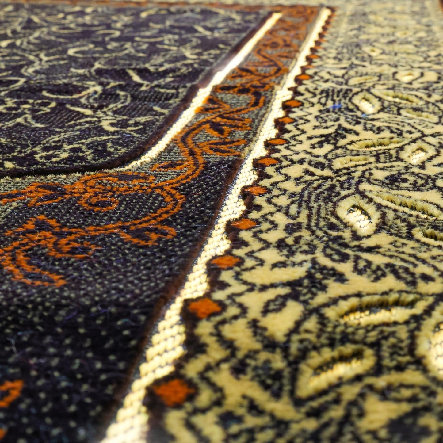 FIRASET Muslim Prayer Rug, Soft Plush Thin Islamic Prayer Mat, Janamaz, Sajada, Praying Carpet, Islamic Gift, Foldable Portable Turkish Prayer Mat for Men&Women, Lightweight Travel Prayer Rug, 26"x43"
