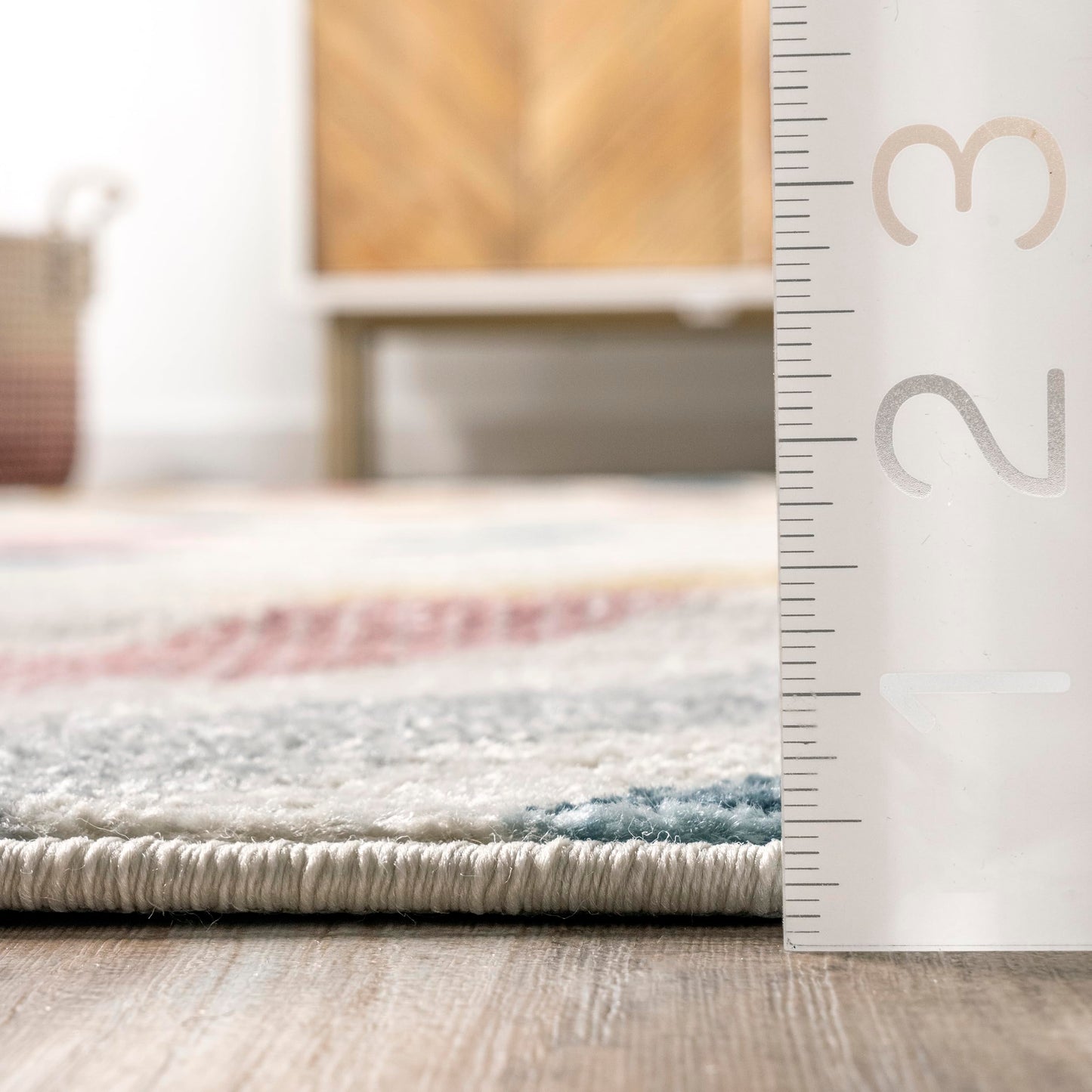 Nuloom Neveah Beige/Ivory, 6'7" x 9', Contemporary, Chevron, Soft and Cozy, High Traffic, Stain Resistant, Easy Clean, Durable Area Rug for Bedroom, Living Room, Dining Space, Den, Foyer, Entryway