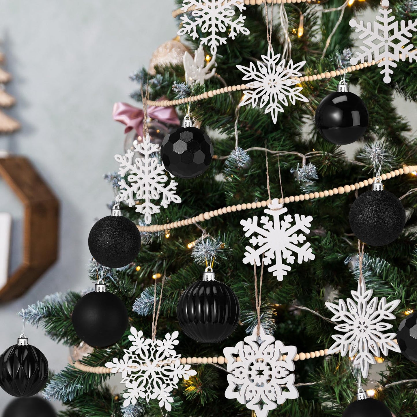 Aoriher 45 Pcs Christmas Tree Ornament Set,34pcs Christmas Ball Ornaments with Xmas Wooden Bead Garland Snowflake Ornaments for Xmas Tree Holiday Wedding Party Wreath Home Decoration(Black)