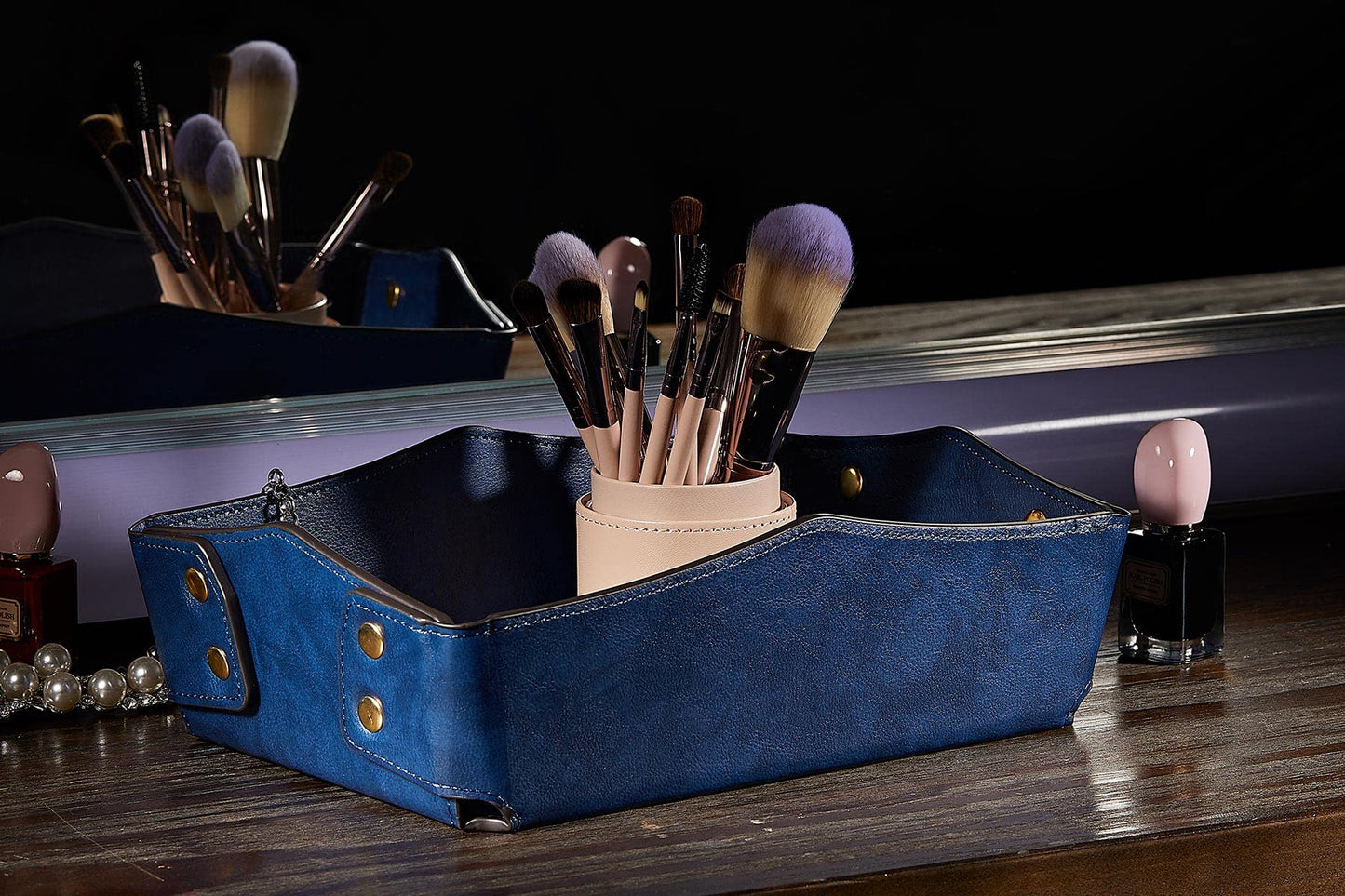 OARIE Leather Bedside Storage Tray - Jewelry Organizer for Girl's Key, Wallet, Coin Box - Travel PU Valet Tray (Dark Blue)