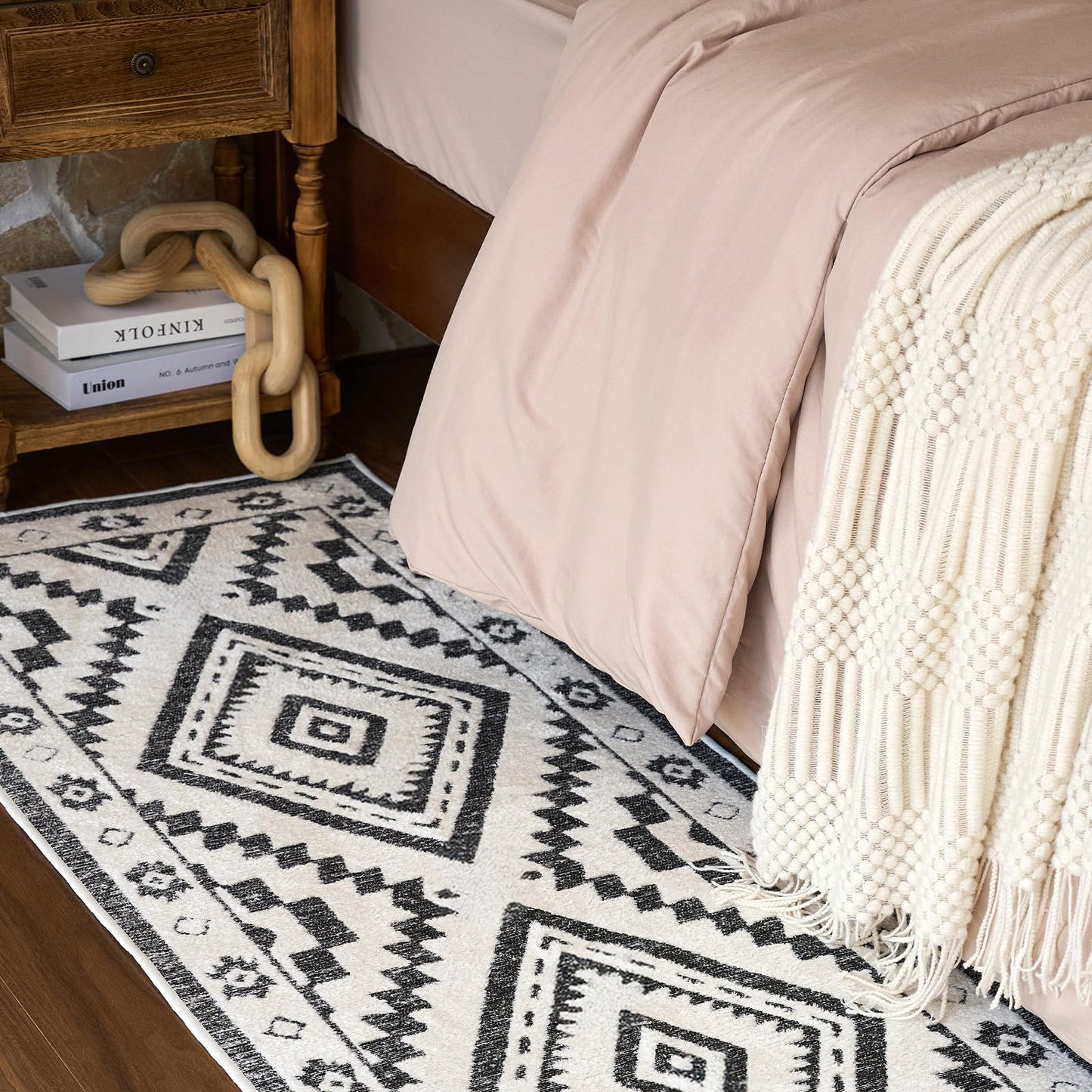 RAMEFILD Moroccan Washable Entryway Rug 2x3, Geometric Decorative Woven Area Rug, Non-Slip Boho Accent Soft Low-Pile Indoor Door Mat, Small Throw Rug for Bedroom Front Porch, Black and White