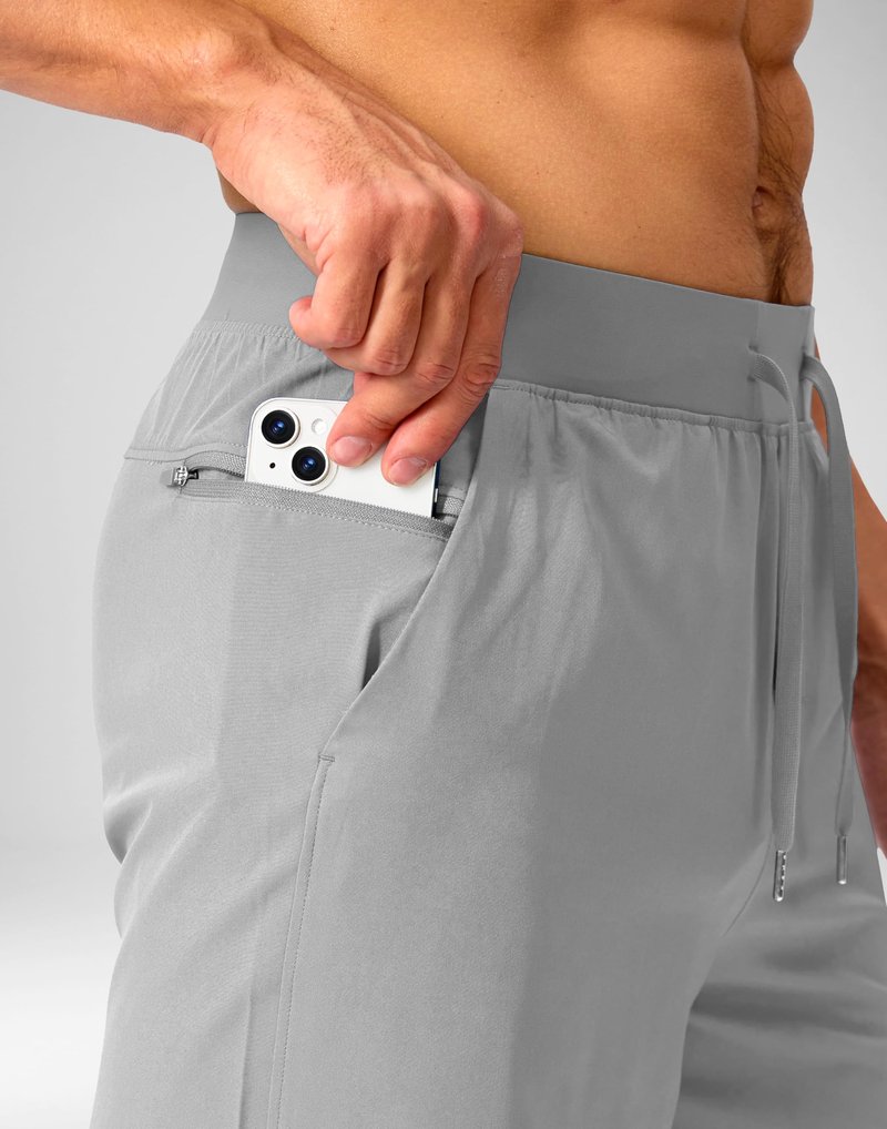 Soothfeel Men's Running Shorts with Zipper Pockets 9 Inch Lightweight Quick Dry Gym Sports Athletic Workout Basketball Shorts for Men (Light Grey, XXXL)