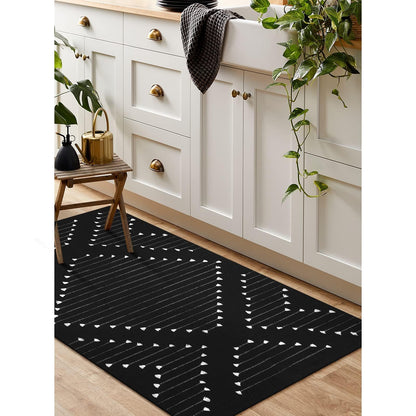LIVEBOX Black Outdoor Entryway Rug, Washable Boho Porch Rug Cotton Front Door Mat, Moroccan Woven Area Rugs Throw Carpet for Layered Front Door (2.3' x 3.6')