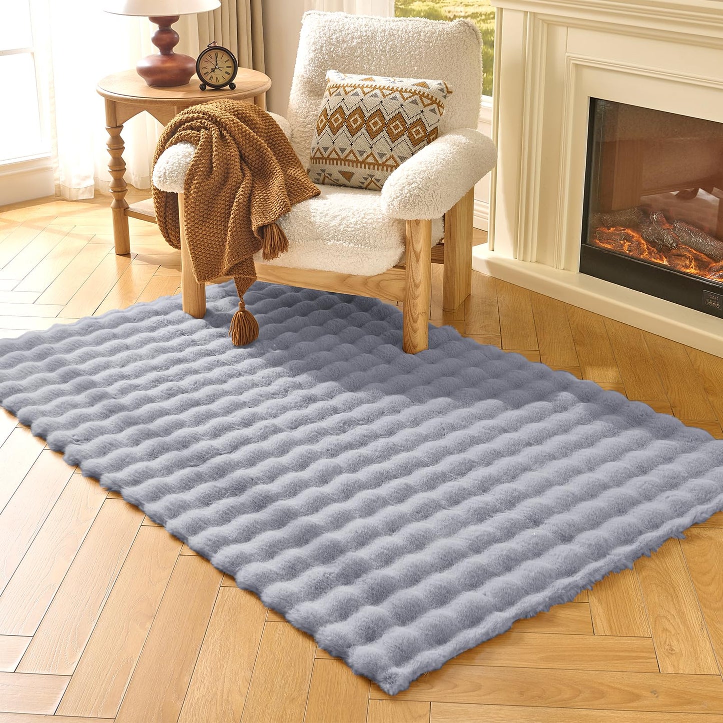 Lotus Karen Washable Area Rug, 3D Bubble Rug for Living Room, Bedroom, Faux Fur Carpet for Home Decor,4' W × 6' L, Light Grey