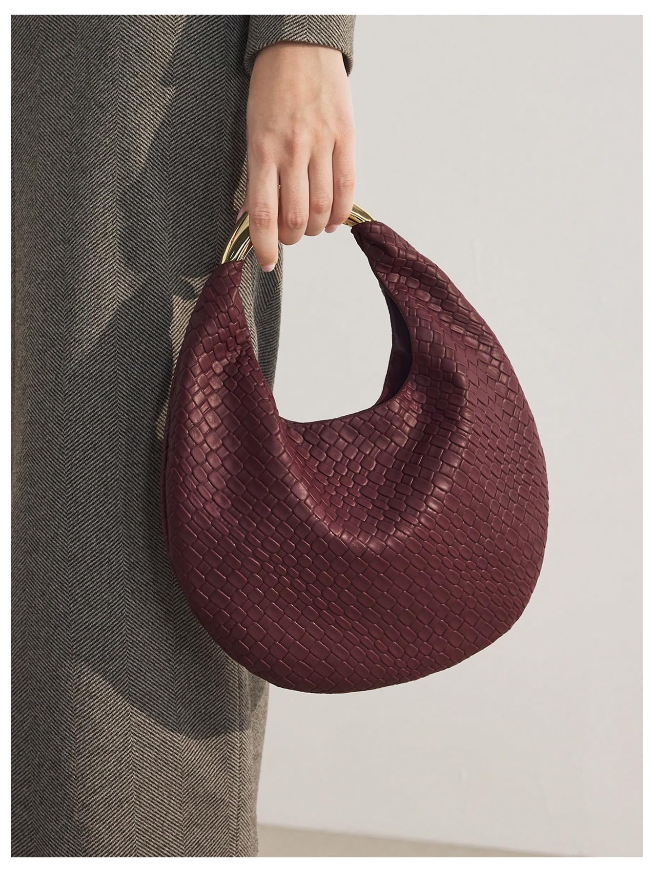 QWINEE Women's Woven Handbag Elegant Clutch Purse Metal Top Handle Cresent Evening Bag Retro PU Leather Clutch Purse Burgundy One Size