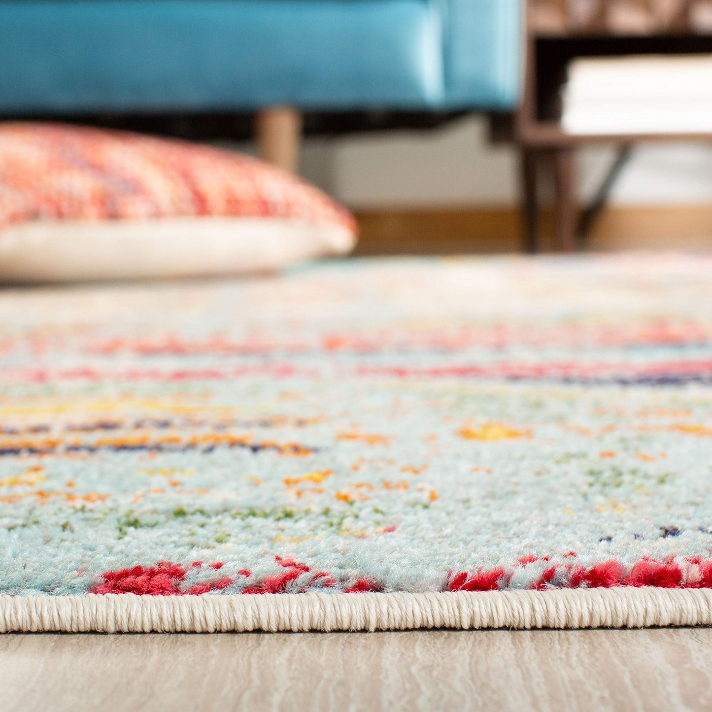 SAFAVIEH Area Rug 8x10 - Madison Collection - Large - Blue & Orange, Boho Chic Tribal Distressed Design, Non-Shedding & Easy Cleaning, Ideal for Living Room, Bedroom, Office, Dining Space (MAD422F)
