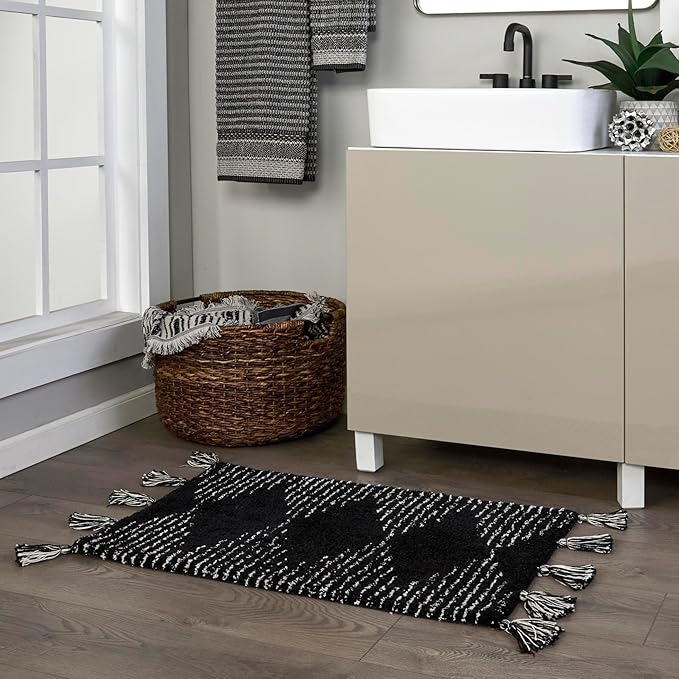 SKL Home Geo Rug for Bath/Kitchen/Bar & Gift