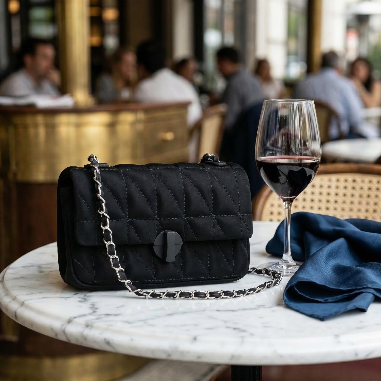 Perphy Quilted Shoulder Bag for Women Medium Flap Crossbody Handbag with Chain Strap 7.5 * 2.8 * 3.9 inches Black